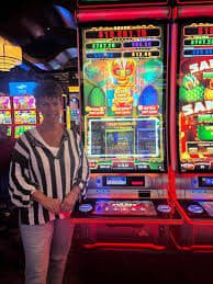 hawkplay vip deposit screen with Philippine Peso payment options for sports betting